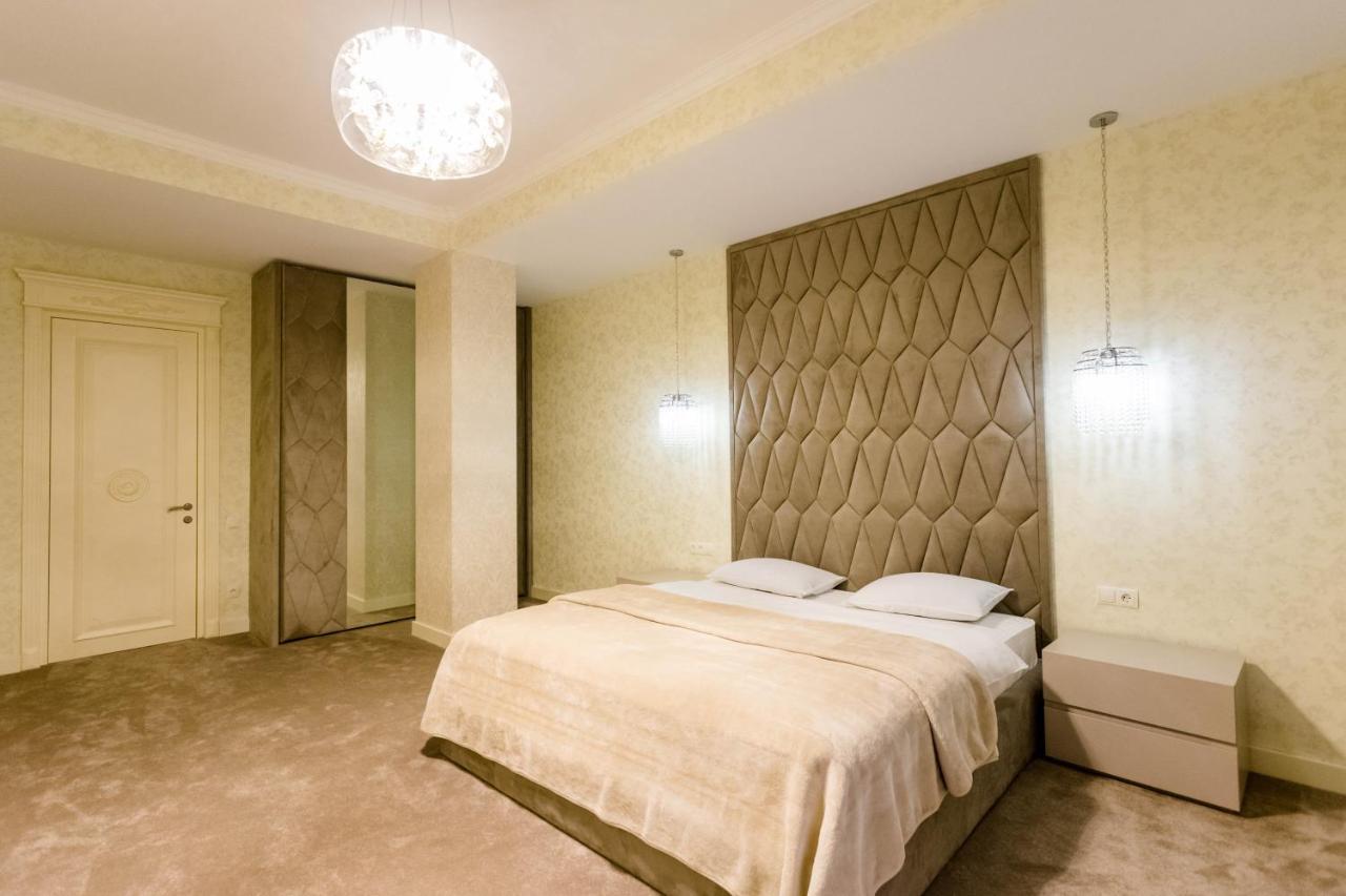 Rustaveli Residence I Тбілісі Екстер'єр фото