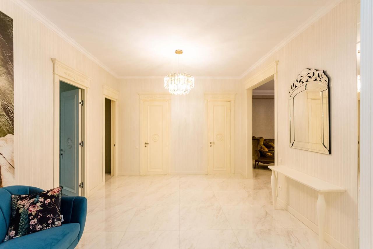 Rustaveli Residence I Тбілісі Екстер'єр фото