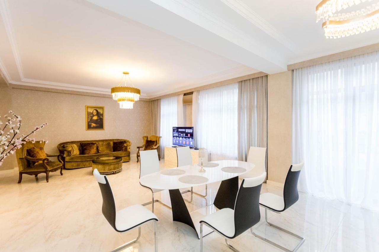 Rustaveli Residence I Тбілісі Екстер'єр фото